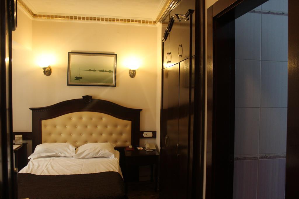 Royal Anka Hotel Анкара Экстерьер фото